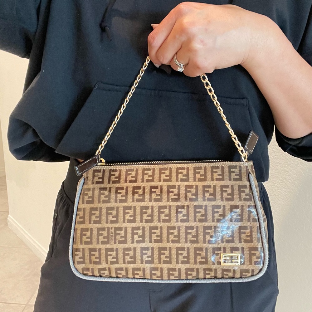 ❌SOLD❌ FENDI POCHETTE BAG